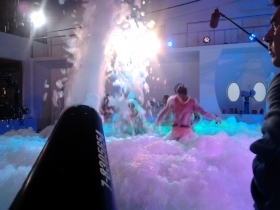 2012-01-25 00.22.35